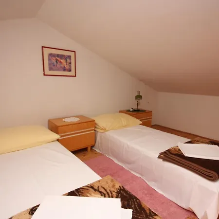 Apartments And Rooms By The Sea Supetarska Draga - Gonar, Rab - 2002 Guest house 3*
