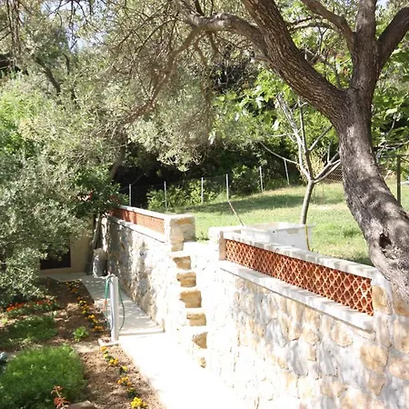 Guest house Apartments And Rooms By The Sea Supetarska Draga - Gonar, Rab - 2002